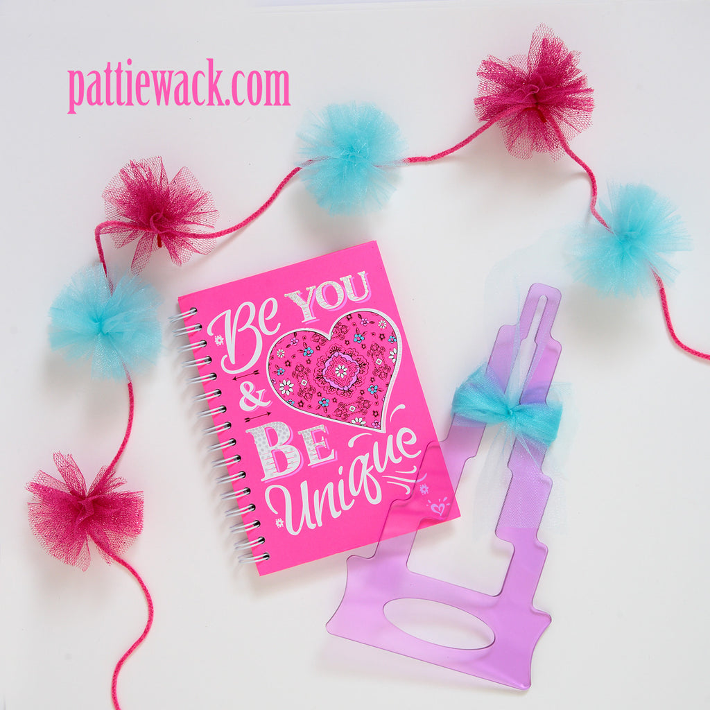 How To Make A Pompom Garland with Netting/Tulle